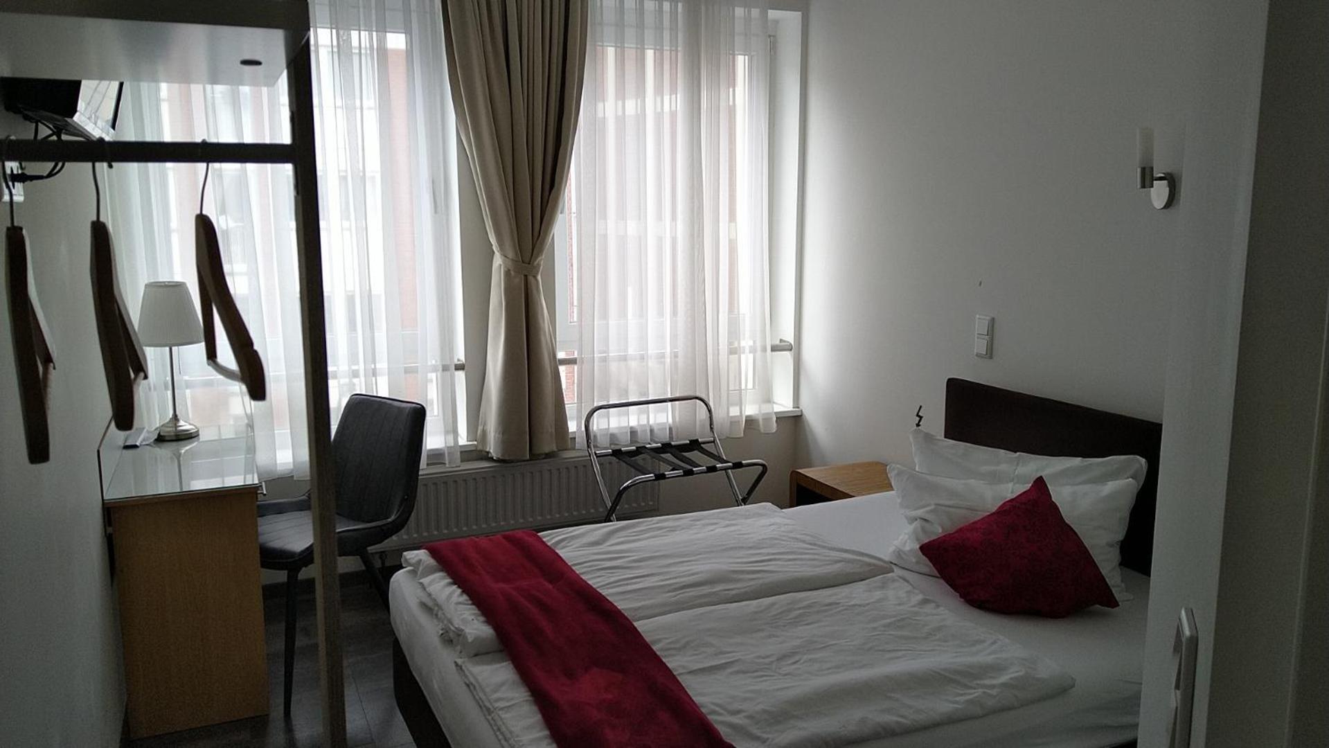 Hotel Gemini ดุสเซลดอร์ฟ ภายนอก รูปภาพ