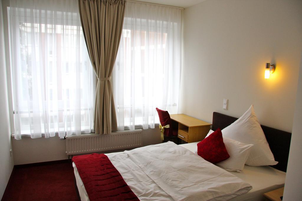 Hotel Gemini ดุสเซลดอร์ฟ ห้อง รูปภาพ